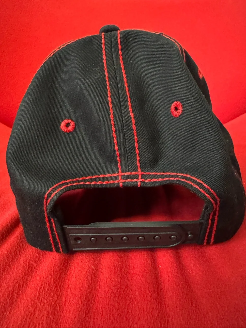 True Religion Script Logo Snapback Hat Black Red Stitching NWOT